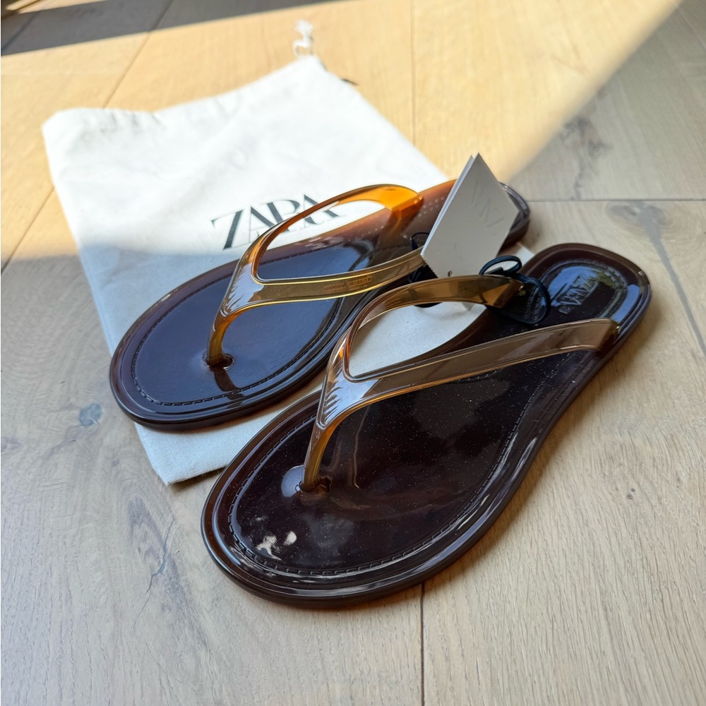 Zara Jelly Flip Flop Sandals